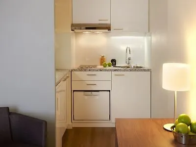 Citadines Place D'italie Apartahotel 3*