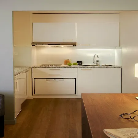 Apartahotel Citadines Place D'italie 3*