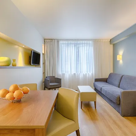 Appart hôtel Citadines Place D'italie 3*