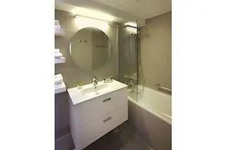 巴黎馨乐庭服务公寓意大利广场公寓式酒店 3*