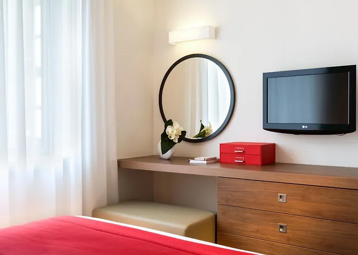 アパートホテル シタディーン プラス ディタリー 3*