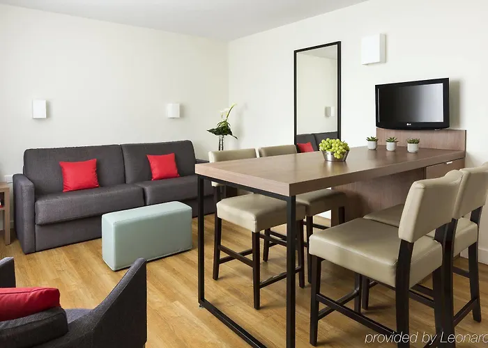 アパートホテル シタディーン プラス ディタリー 3*