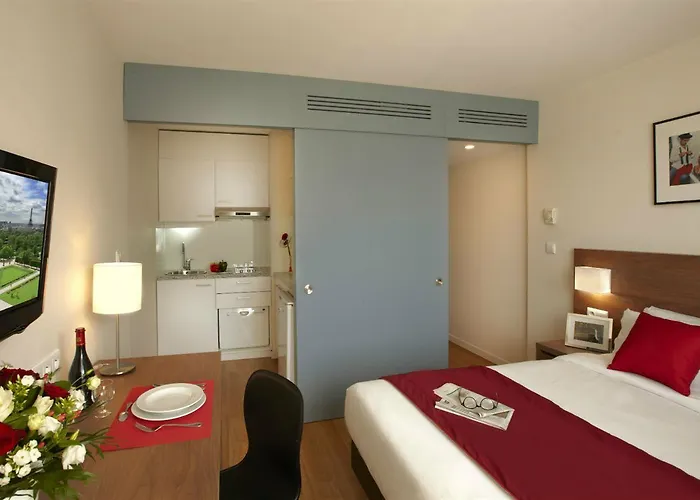 シタディーン プラス ディタリー