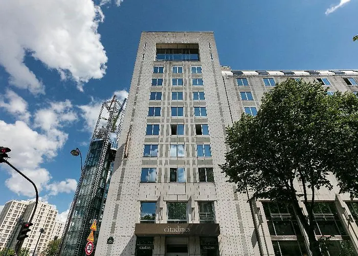 アパートホテル シタディーン プラス ディタリー