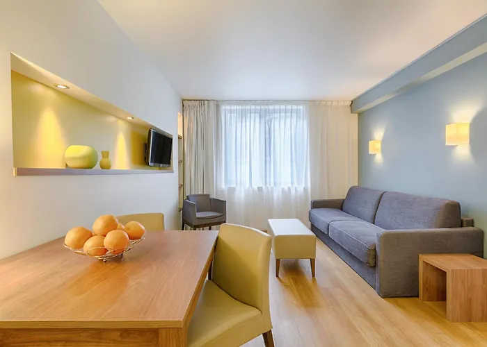 Citadines Place D'italie 3*